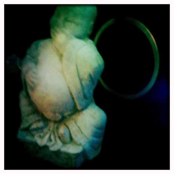 Meet your Posher, Jessica - Picture 1 of 1