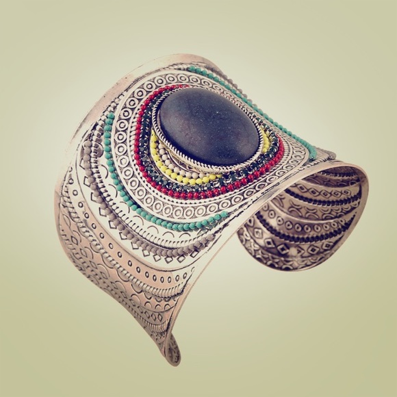Bohemian rhinestone bangle