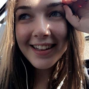 Meet your Posher, Hailey