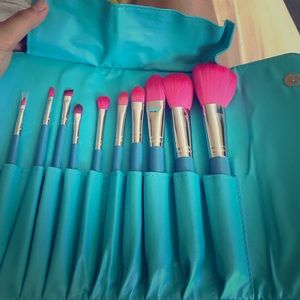 Morphe make up brushes