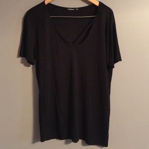 Neck detail top