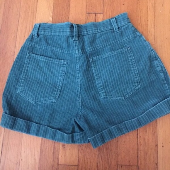 High Waisted Shorts - Picture 2 of 2