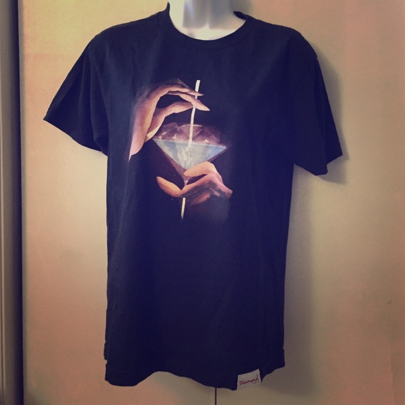 Graphic tee