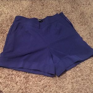 Size 4 Blue New York & Company shorts