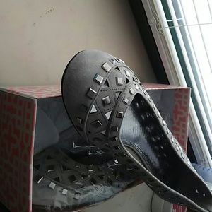 Giani Bernini Suede Flats