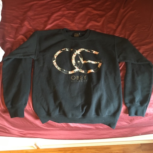 OBEY sweatshirt