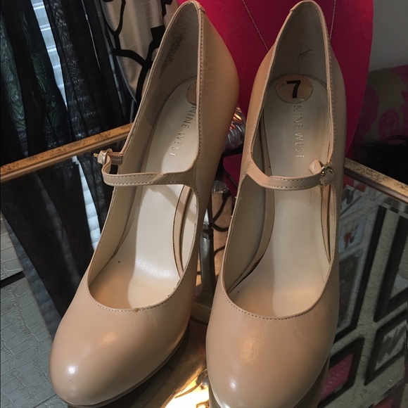 2 pair Nine West Mary Jane