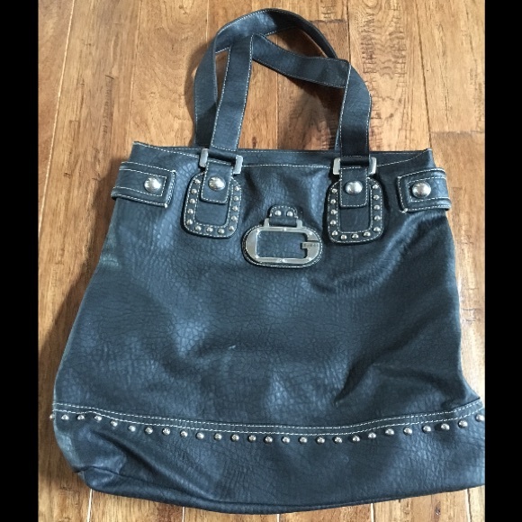 Black GUESS purse
