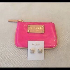 Super Cute New Kate Spade Coin Purse & Earrings 😍