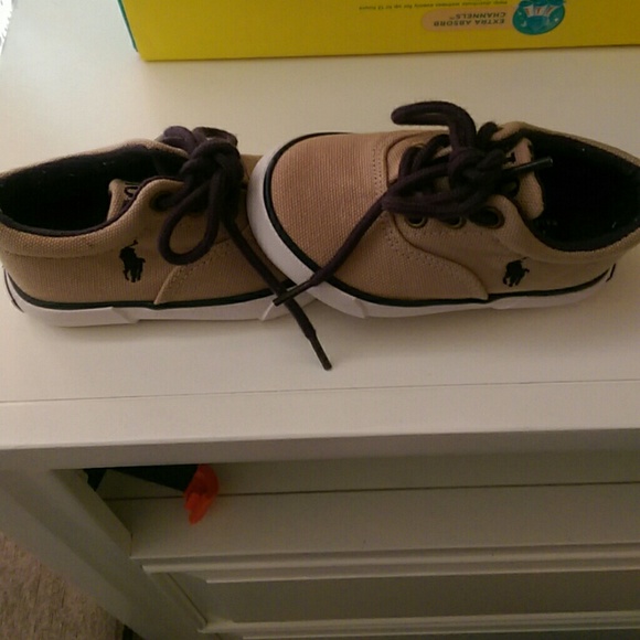 Baby shoes