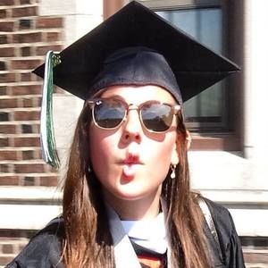 Meet your Posher, Becca