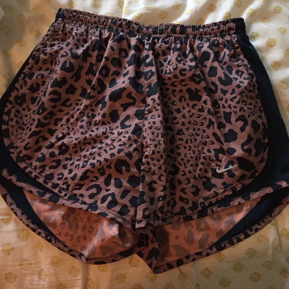 Navy leopard Size small Nike Tempo Athletic shorts