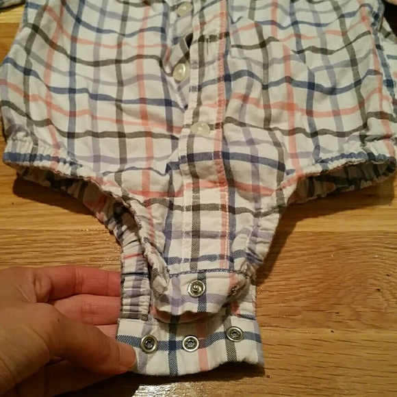 Long sleeve button down onsie - Picture 2 of 4
