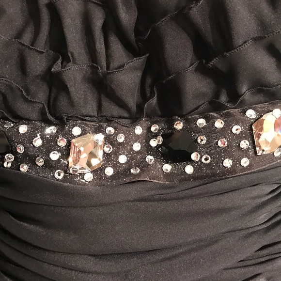 Black Formal/Prom Dress - Picture 6 of 8