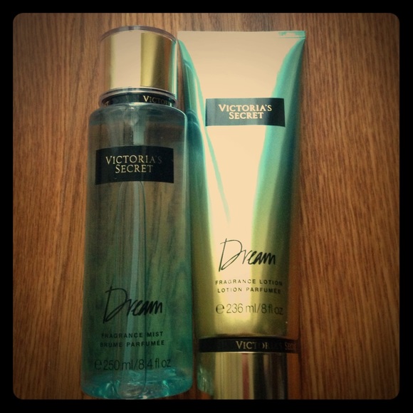 Victoria's Secret DREAM fragrance Mist & lotion