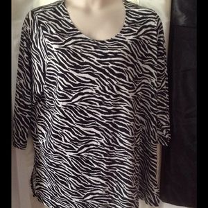 ANIMAL PRINT TUNIC