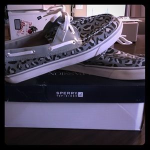 Brand new Sperry's