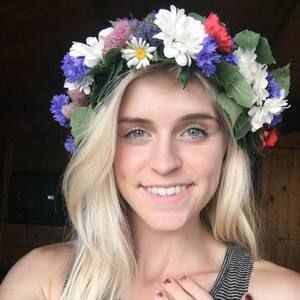 Meet your Posher, Daniella