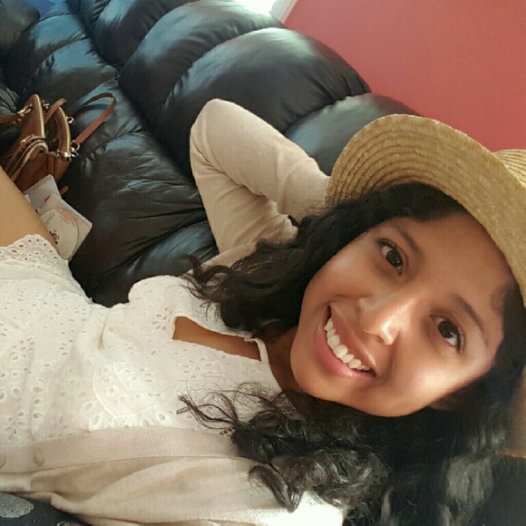 🎉FRESH POSH STATS🎉Meet your Posher, K.T.! - Picture 3 of 4