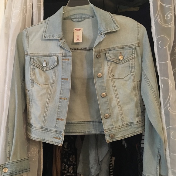 Mossimo cropped jean jacket