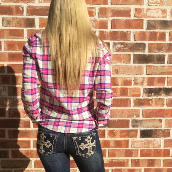 Size small pink plaid flannel