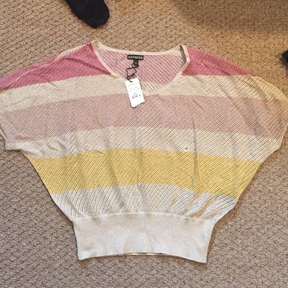 NWT Express Top