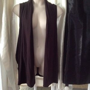 Cotton vest with ties on side