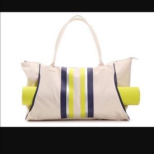 Yoga mat workout tote