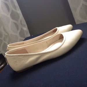Frye Regina Ballet flats