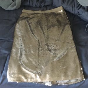 Banana Republic Sequin skirt