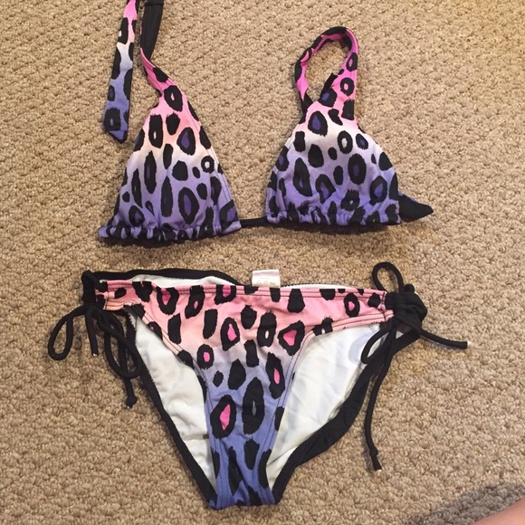 BillaBong Reversible Bikini
