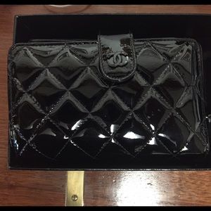 Chanel wallet