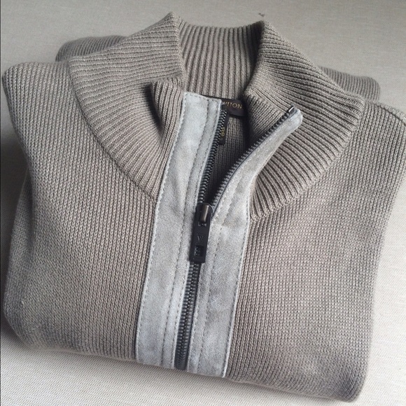 LOUIS VUITTON men's full zip sweater