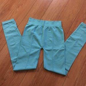 #63.      Stretched legging