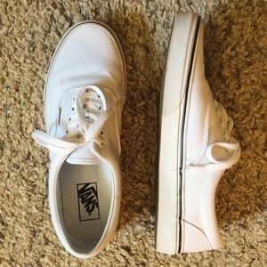 M9/W10.5 White Vans Era Core Classics