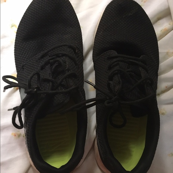 Nike Roshes