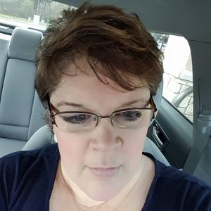 Meet your Posher, Stacey