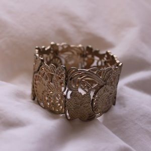 ❕White & Gold Bracelet❕✨