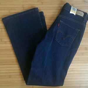 Levi's petite boot cut jeans