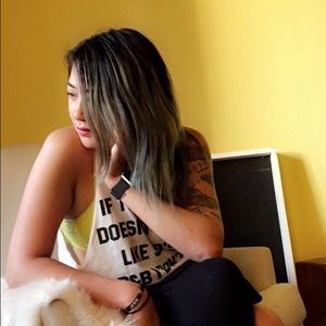 Meet your Posher, Jenn