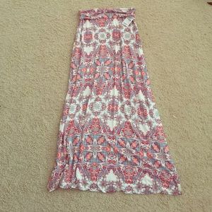 Patterned Maxi Skirt