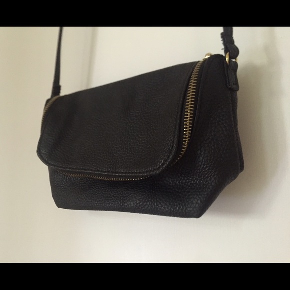 Black H&M bag