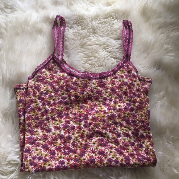 Purple lace floral tank - Picture 1 of 3