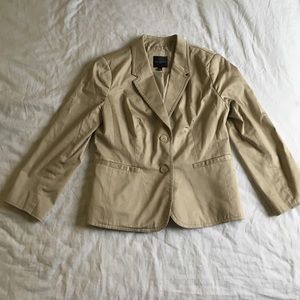 The Limited brand khaki 3/4 sleeves blazer