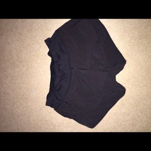 lulu lemon size 0 black classic running shorts