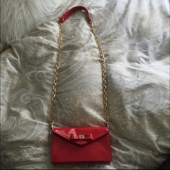 Tory Burch Handbags - Tory Burch red bow envelope crossbody
