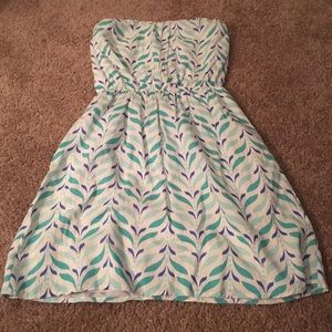 Strapless dress