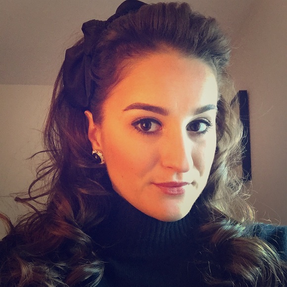 Meet Your Posher