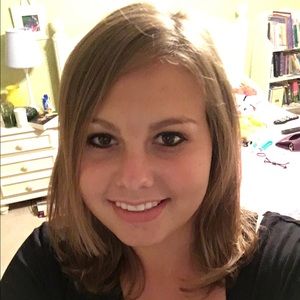 Meet your Posher, Mackenzi