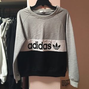 Adidas sweater